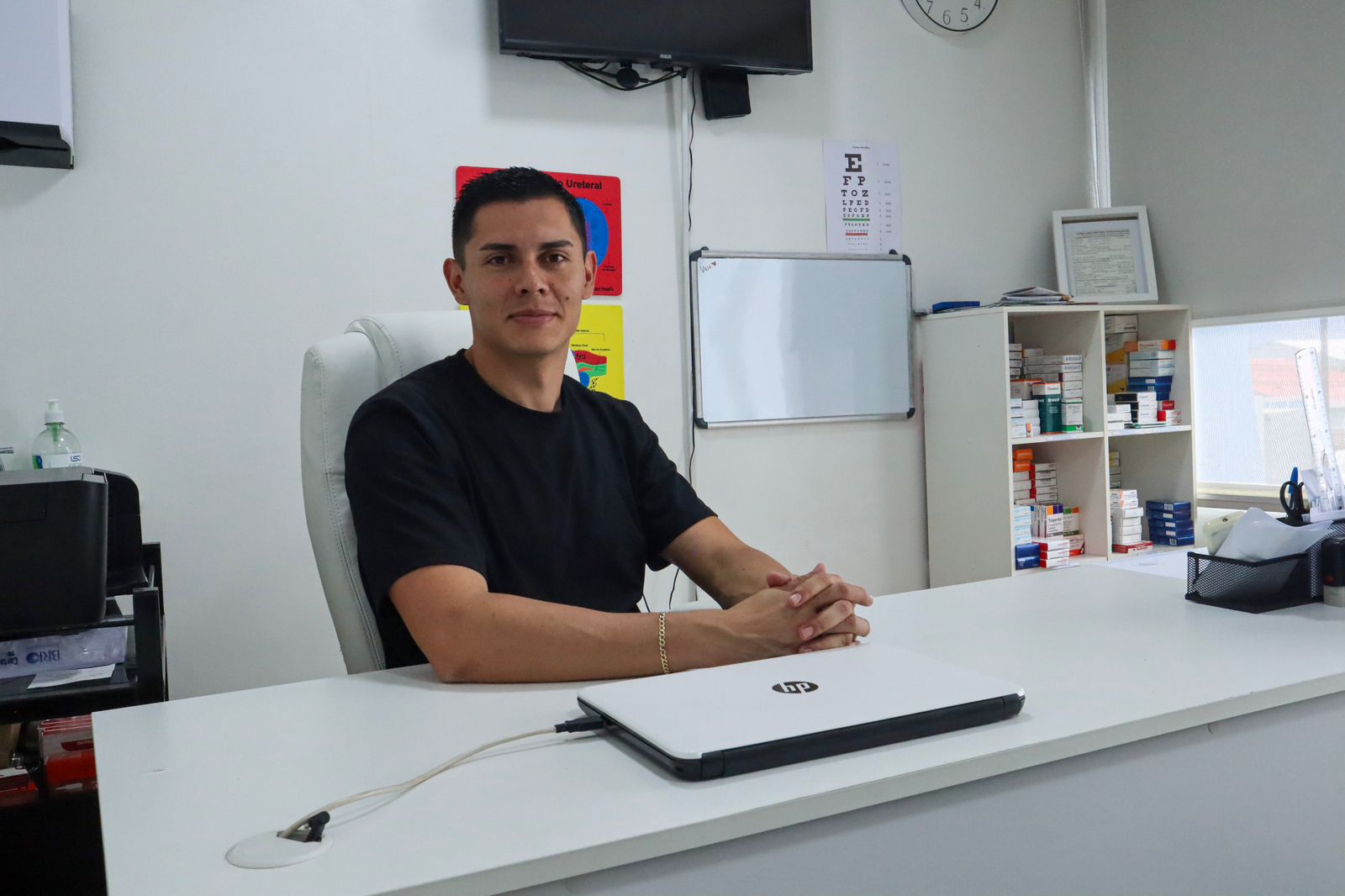 Dr. Jordan Navarro Mora - Medico General en Centro Medico Tres Rios